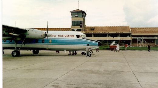 Parkeret i Puerto Suarez.
On ground at Puerto Suarez